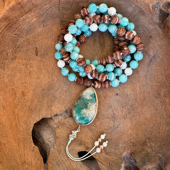 Tibetan Agate, Amazonite and White Shells Mala with Amazonite Guru Bead