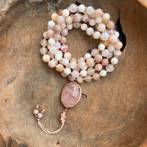 Carnelian, Rose Quartz and White Shells Mala with Rose Quartz Guru Bead