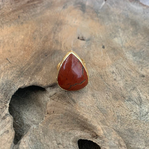 Red Jasper Ring in Gold