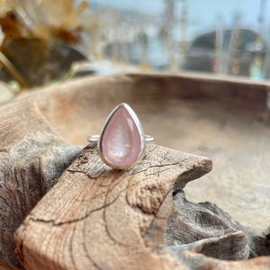 Rose Quartz Ring in Silver