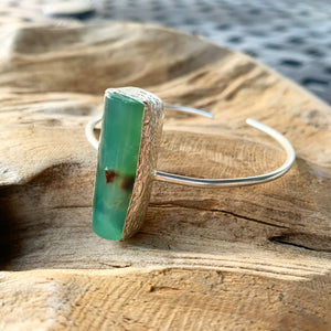 Chrysoprase Bangle Bracelet in Gold