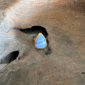 Chalcedony or Blue Lace Agate Ring in Gold